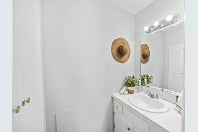 660 Dlyn Street, Columbus, OH 43228 - Photo 39