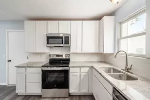 628 Penn St, Galloway, OH 43119 - Photo 17