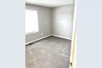 5700 Crossing Court #4, Columbus, OH 43231 - Photo 9