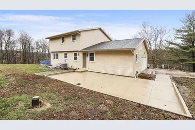 10410 Pleasant Valley Road NE, Frazeysburg, OH 43822 - Photo 37