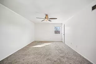 10410 Pleasant Valley Rd NE, Frazeysburg, OH 43822 - Photo 15