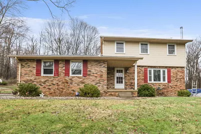 10410 Pleasant Valley Road NE, Frazeysburg, OH 43822 - Photo 1