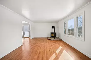 10410 Pleasant Valley Rd NE, Frazeysburg, OH 43822 - Photo 3