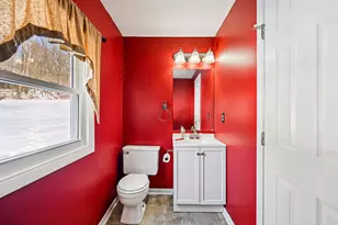 10410 Pleasant Valley Rd NE, Frazeysburg, OH 43822 - Photo 15