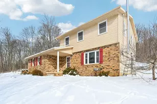 10410 Pleasant Valley Rd NE, Frazeysburg, OH 43822 - Photo 29