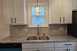 1625 E Whittier St, Columbus, OH 43206 - Photo 9