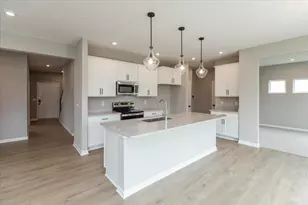 8237 Sycamore Holw Dr, Pickerington, OH 43147 - Photo 5