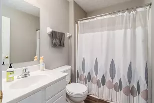 208 Shelbourne Forest Way, Delaware, OH 43015 - Photo 21