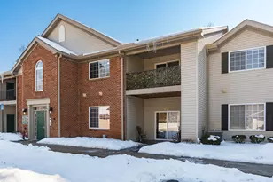 208 Shelbourne Forest Way, Delaware, OH 43015 - Photo 3