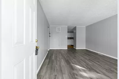 228 Currier Drive, Columbus, OH 43207 - Photo 3