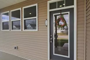 1583 Metcalfe Ave, Obetz, OH 43207 - Photo 7