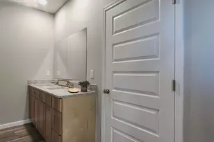 1583 Metcalfe Ave, Obetz, OH 43207 - Photo 21