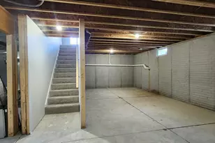 1583 Metcalfe Ave, Obetz, OH 43207 - Photo 45