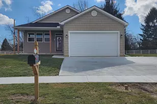 1583 Metcalfe Ave, Obetz, OH 43207 - Photo 1