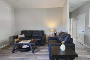 1583 Metcalfe Ave, Obetz, OH 43207 - Photo 23