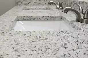 1583 Metcalfe Ave, Obetz, OH 43207 - Photo 27