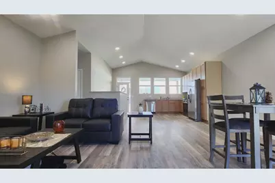 1583 Metcalfe Avenue, Obetz, OH 43207 - Photo 17