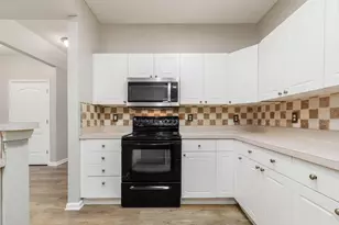 669 Spring Valley Dr, Lewis Center, OH 43035 - Photo 15