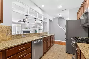 495 Westgreen Ln, Westerville, OH 43082 - Photo 5