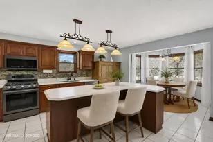 9522 Timberbank Circle NW, Pickerington, OH 43147 - Photo 5