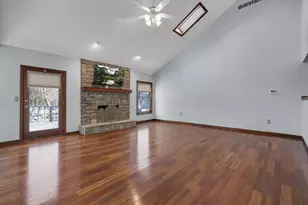 9522 Timberbank Circle NW, Pickerington, OH 43147 - Photo 3