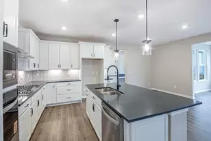 204 Figleaf Ln, Marysville, OH 43040 - Photo 3