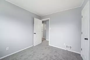 1260 Country Club Rd, Columbus, OH 43227 - Photo 13