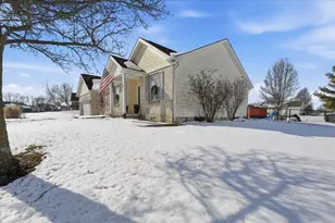 922 E High St, Eaton, OH 45320 - Photo 5