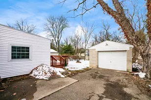 702 E Weisheimer Rd, Columbus, OH 43214 - Photo 45