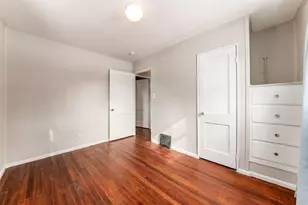 702 E Weisheimer Rd, Columbus, OH 43214 - Photo 23