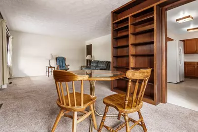 1284 Thurston Drive, Columbus, OH 43227 - Photo 11