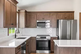 557 Cannondale Ave, Johnstown, OH 43031 - Photo 13