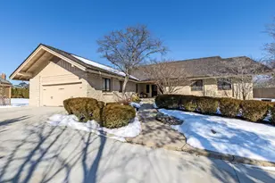 8613 Kirkhill Ct, Dublin, OH 43017 - Photo 1