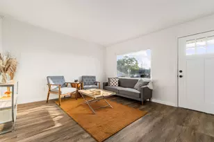 2731 Gatewood Rd, Columbus, OH 43219 - Photo 5