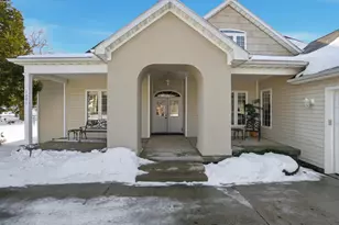 1201 Kingsgate Rd, Springfield, OH 45503 - Photo 1