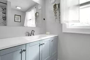 2397 Pontiac St, Columbus, OH 43211 - Photo 11