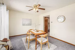 1431 Cottonwood Dr, Lewis Center, OH 43035 - Photo 3