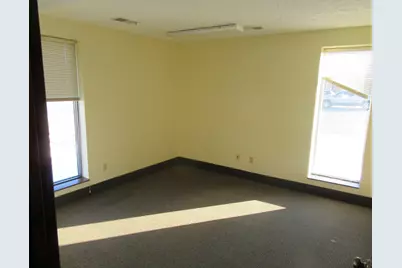 1111 E Main Street, Lancaster, OH 43130 - Photo 19