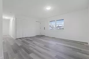 3860 Evanston Rd, Columbus, OH 43232 - Photo 7