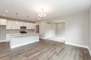 8356 Tranquil Trl, Pickerington, OH 43147 - Photo 11