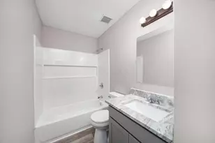 3438 High Creek Dr, Columbus, OH 43223 - Photo 29