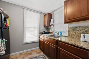 102 W Tompkins St, Columbus, OH 43202 - Photo 5