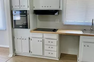 3428 Liv-Moor Dr, Columbus, OH 43227 - Photo 19