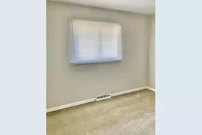 3428 Liv Moor Drive, Columbus, OH 43227 - Photo 17