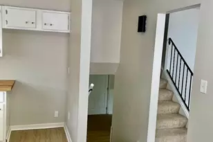 3428 Liv-Moor Dr, Columbus, OH 43227 - Photo 21