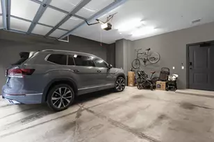 695 Civitas Ave, Columbus, OH 43215 - Photo 25