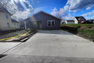 31 Webb St, Newark, OH 43055 - Photo 1