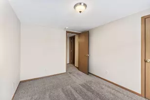 1616 W Fair Ave, Lancaster, OH 43130 - Photo 17