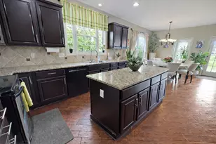 6201 Lampton Pond Dr, Hilliard, OH 43026 - Photo 7