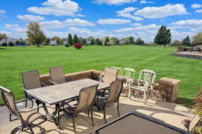 6201 Lampton Pond Drive, Hilliard, OH 43026 - Photo 35